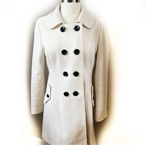 OLD NAVY lined winter white coat size small